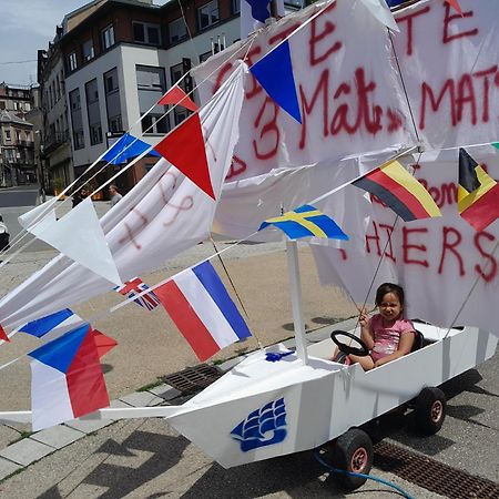 Le trois mâts Thiers Exterior foto